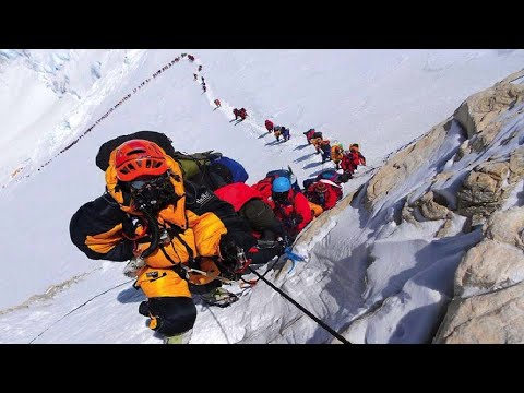 Quanto costa scalare l'Everest: tutte le spese da considerare